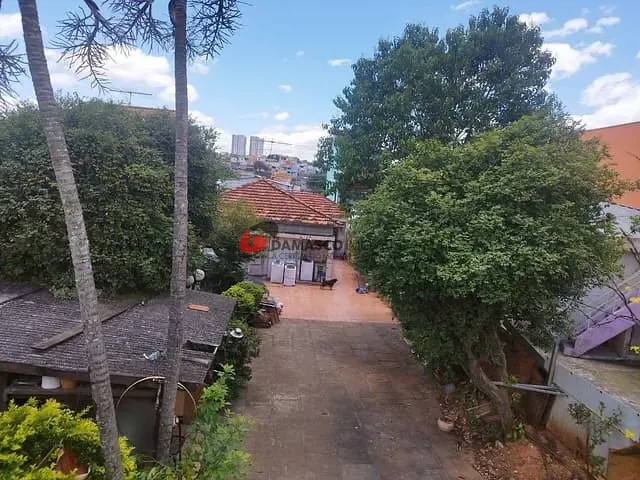Terreno à venda, no bairro Vila Sacadura Cabral em Santo André