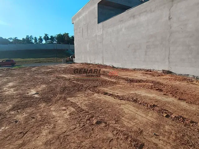 Terreno com 360m², à venda, no bairro Jardim Residencial Sapezal em Indaiatuba