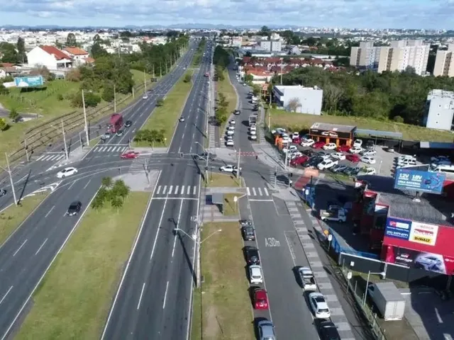 Terreno à venda, no bairro Uberaba em Curitiba