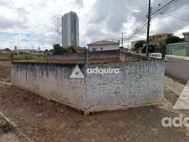 Terreno com 928m², à venda, no bairro Uvaranas em Ponta Grossa