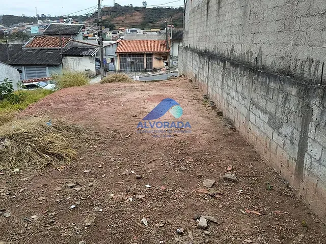 Terreno com 167m², à venda, no bairro Jardim Santa Júlia em São José dos Campos