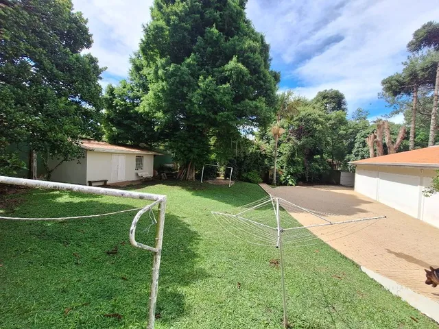 Terreno à venda, no bairro Bom Retiro em Curitiba