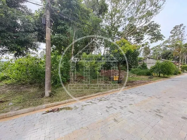 Terreno com 504m², à venda, no bairro Parque do Terceiro Lago em São Paulo