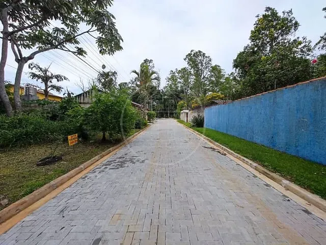 Terreno com 504m², à venda, no bairro Parque do Terceiro Lago em São Paulo