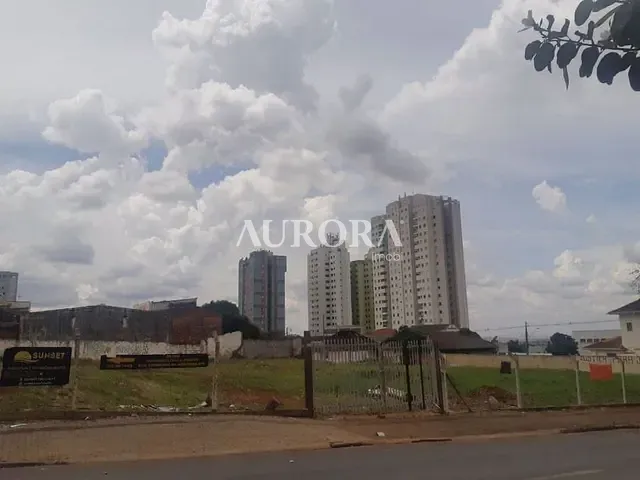 Terreno com 4694m², à venda, no bairro Centro em Londrina
