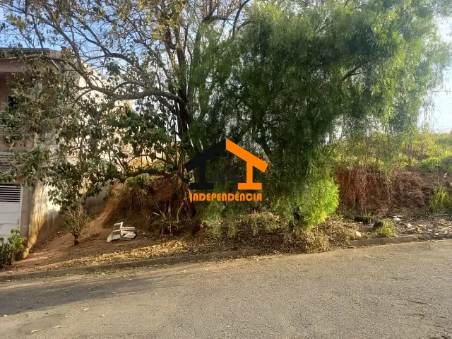 Terreno com 280m², à venda, no bairro Loteamento Itatiba Park em Itatiba