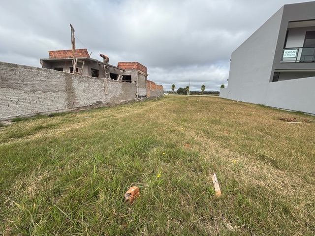 Terreno com 180m², à venda, no bairro Três Vendas em Pelotas