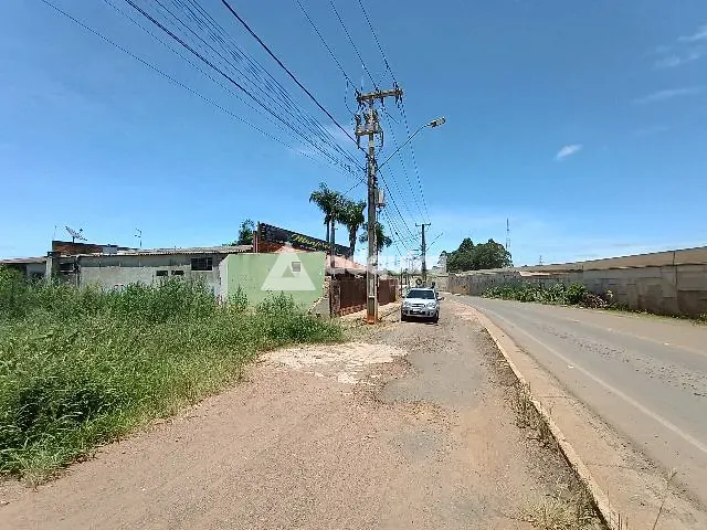 Terreno com 495m², à venda, no bairro Piriquitos em Ponta Grossa