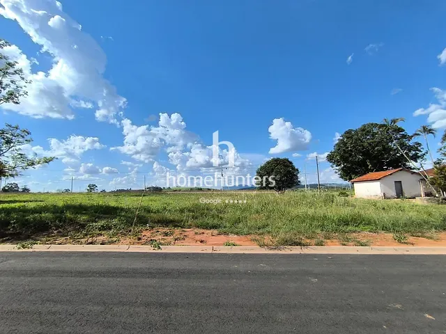 Terreno com 420m², à venda, no bairro Portal das Laranjeiras em Corumbataí