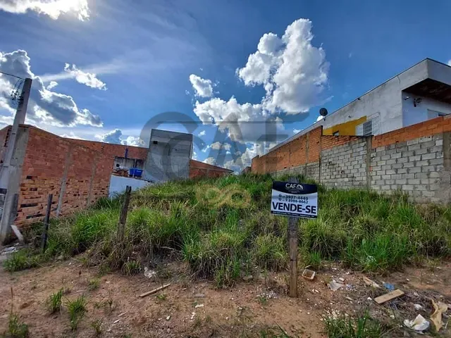 Terreno com 322m², à venda, no bairro Vila Primavera em Jaguariúna