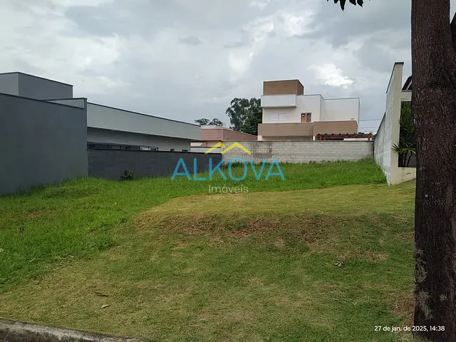 Terreno com 300m², à venda, no bairro Condomínio Terras do Vale em Caçapava