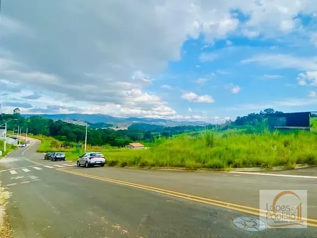 Terreno com 280m², à venda, no bairro Vale das Flores em Atibaia