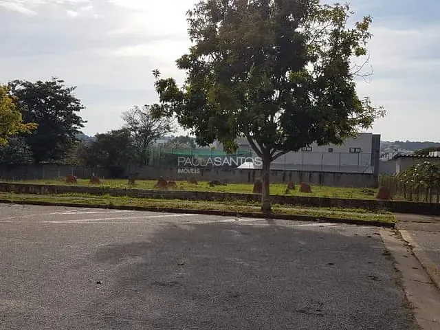 Terreno com 2000m², à venda, no bairro Jardim do Paço em Sorocaba