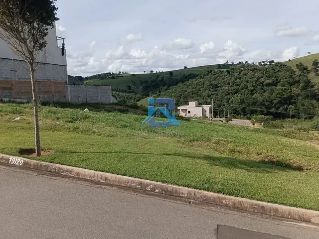 Terreno com 399m², à venda, no bairro Bairro Itapema em Itatiba