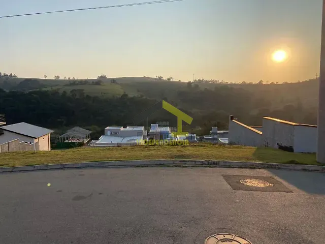 Terreno com 415m², à venda, no bairro Bairro Itapema em Itatiba
