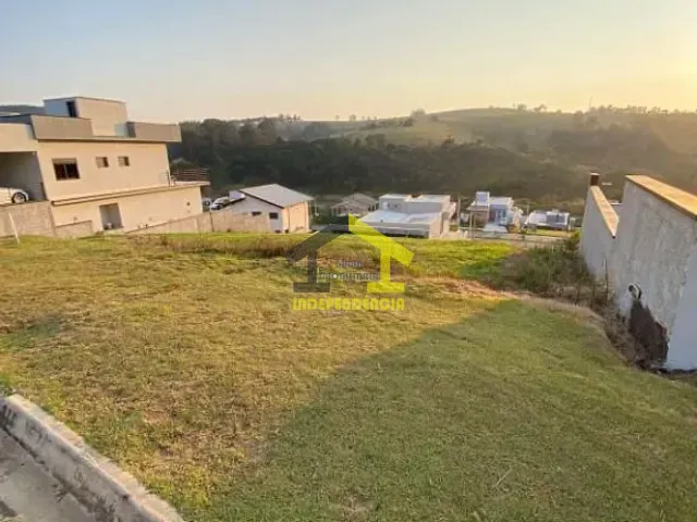 Terreno com 415m², à venda, no bairro Bairro Itapema em Itatiba