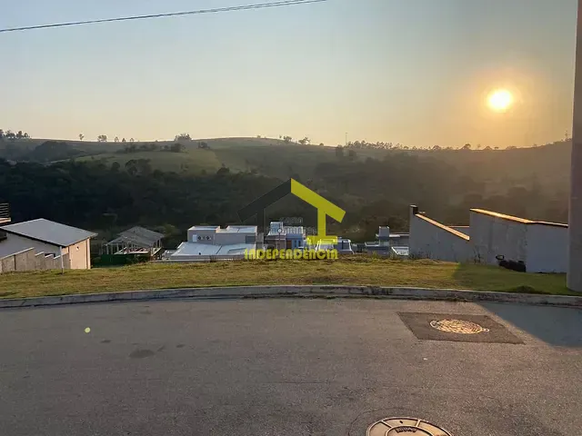 Terreno com 415m², à venda, no bairro Bairro Itapema em Itatiba