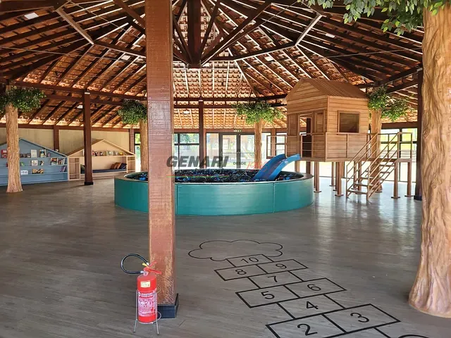Terreno com 481m², à venda, no bairro RESIDENCIAL CASA DO LAGO em Indaiatuba