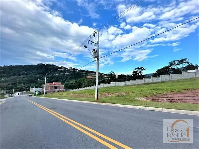 Terreno com 512m², à venda, no bairro Cidade Satélite em Atibaia