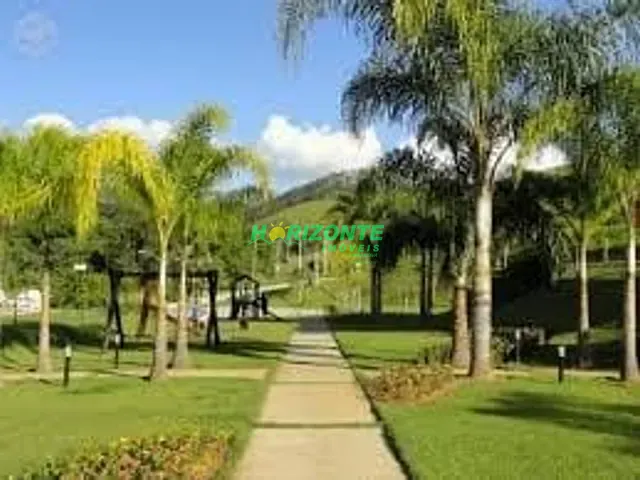 Terreno com 1000m², à venda, no bairro Canaã em Jambeiro