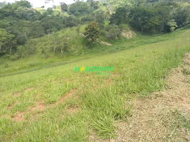Terreno com 1000m², à venda, no bairro Canaã em Jambeiro