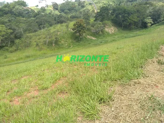 Terreno com 1000m², à venda, no bairro Canaã em Jambeiro
