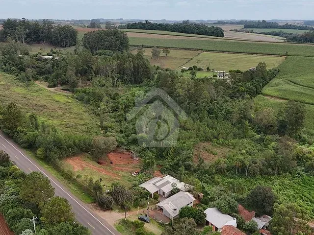 Terreno com 21000m², à venda, no bairro Zona Rural em Fazenda Vilanova