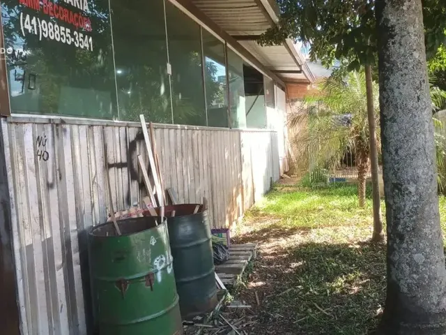 Terreno à venda, no bairro Sítio Cercado em Curitiba