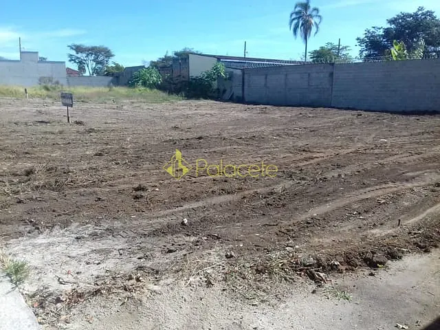 Terreno com 750m², à venda ou para alugar, no bairro Vitória Vale II em Pindamonhangaba