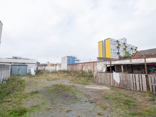 Terreno com 1664m², à venda, no bairro Centro em Pelotas
