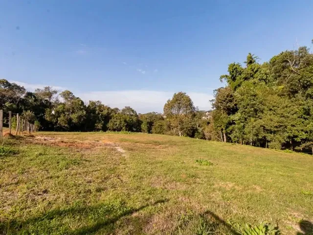 Terreno à venda, no bairro Santa Cândida em Curitiba
