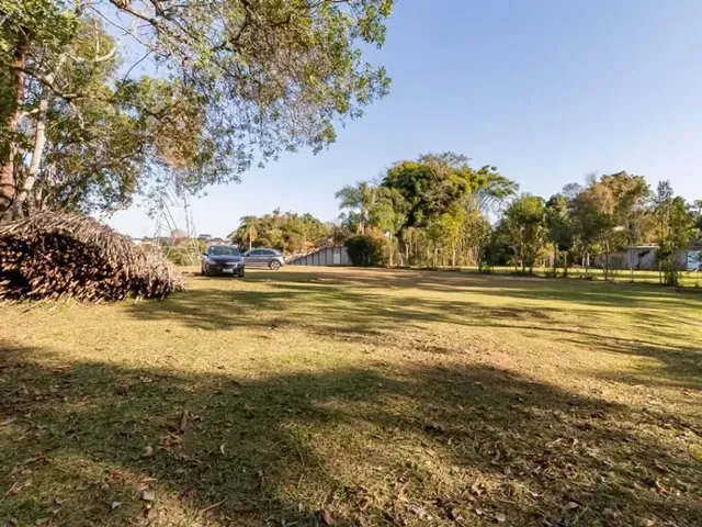 Terreno à venda, no bairro Santa Cândida em Curitiba