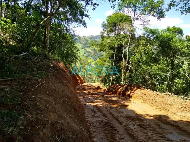 Terreno com 169400m², à venda, no bairro Serra São Benedito em Monteiro Lobato