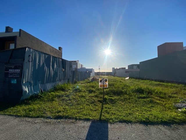Terreno com 182m², à venda, no bairro Três Vendas em Pelotas