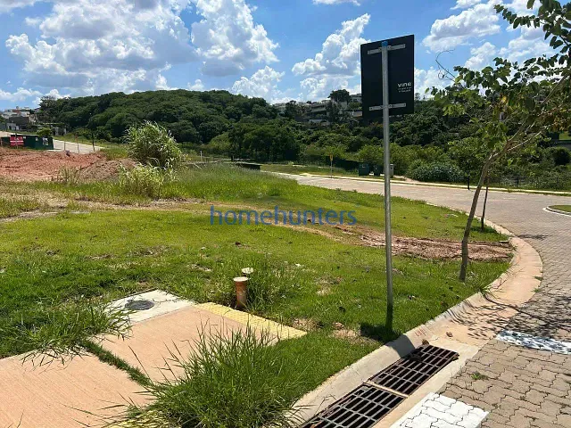 Terreno com 617m², à venda, no bairro Vila Sônia (Sousas) em Campinas