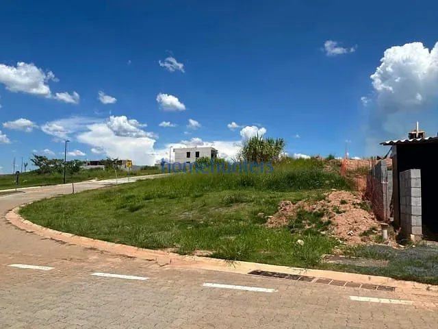 Terreno com 617m², à venda, no bairro Vila Sônia (Sousas) em Campinas