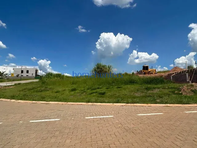 Terreno com 617m², à venda, no bairro Vila Sônia (Sousas) em Campinas