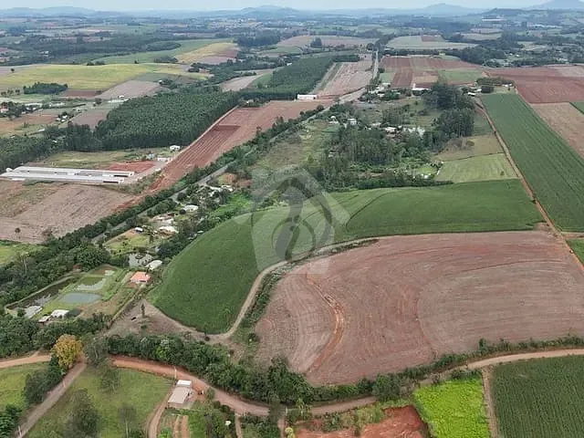 Terreno com 138000m², à venda, no bairro Zona Rural em Fazenda Vilanova