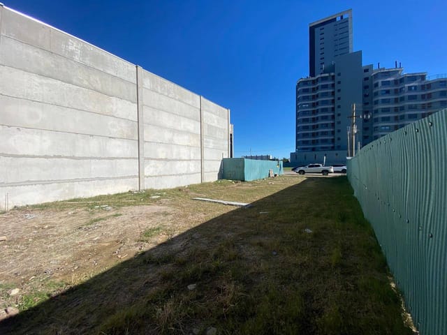 Terreno com 315m², à venda, no bairro Areal em Pelotas
