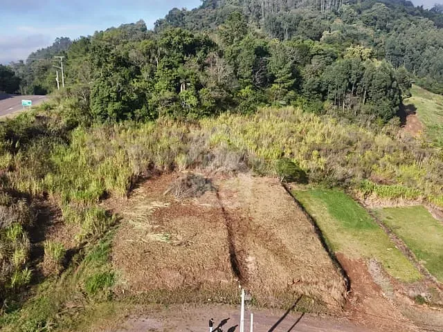 Terreno à venda, no bairro Centro em Westfalia