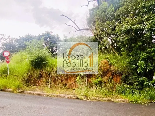 Terreno com 705m², à venda, no bairro Jardim Paulista em Atibaia