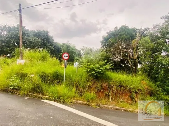 Terreno com 705m², à venda, no bairro Jardim Paulista em Atibaia