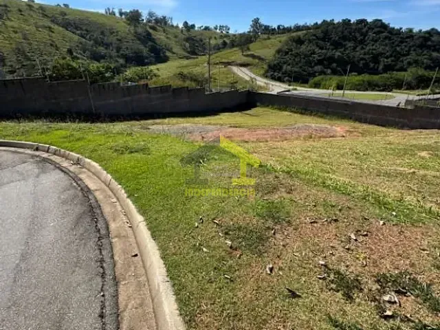Terreno com 399m², à venda, no bairro Bairro Itapema em Itatiba