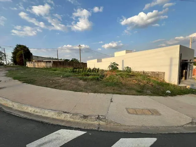 Terreno com 228m², à venda, no bairro Vila dos Canarios em Indaiatuba