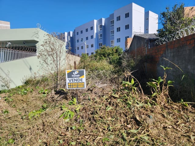 Terreno com 175m², à venda, no bairro Três Vendas em Pelotas