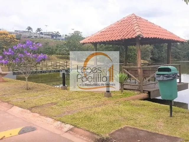 Terreno com 900m², à venda, no bairro Condomínio Residencial Shamballa III em Atibaia