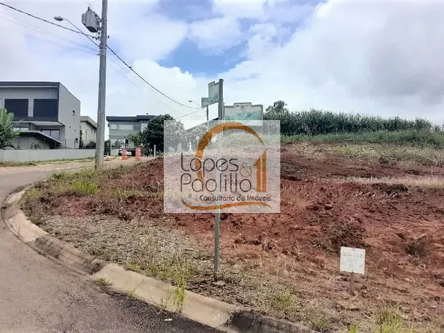 Terreno com 900m², à venda, no bairro Condomínio Residencial Shamballa III em Atibaia