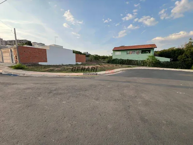 Terreno com 226m², à venda, no bairro Vila dos Canarios em Indaiatuba