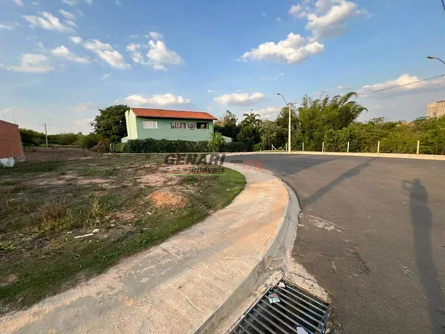 Terreno com 226m², à venda, no bairro Vila dos Canarios em Indaiatuba