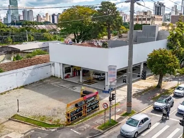 Terreno à venda, no bairro Jardim Botânico em Curitiba